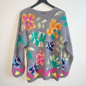 Vintage Gray Knit Floral Crewneck Sweater Women’s Size Large/Extra Large